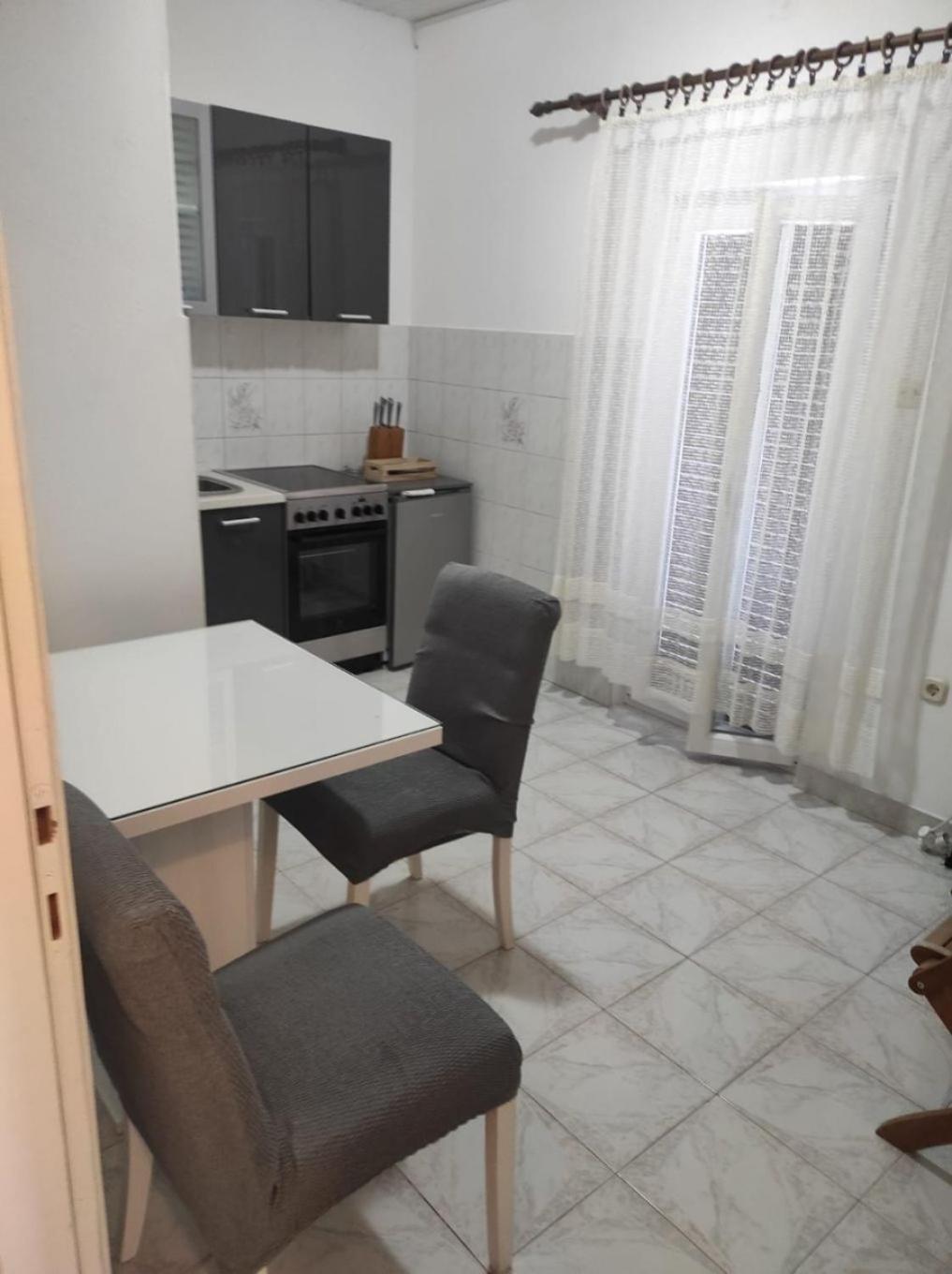 Apartment Tenara Vis Exterior photo